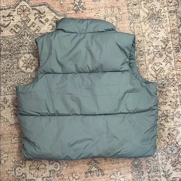 Old Navy Puffer Vest - Picture 3 of 3